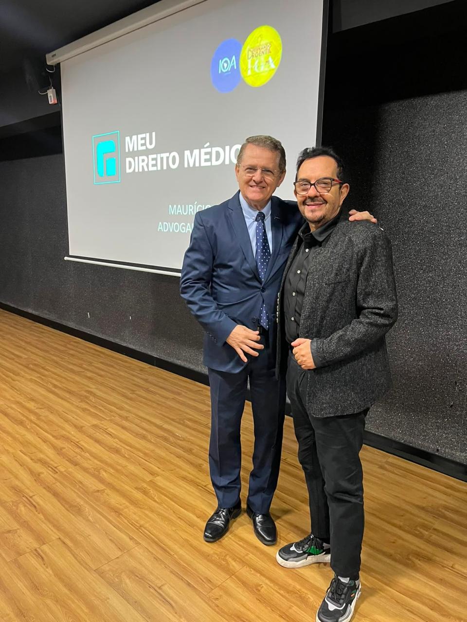 Encontro após palestra do programa Meu Direito Médico